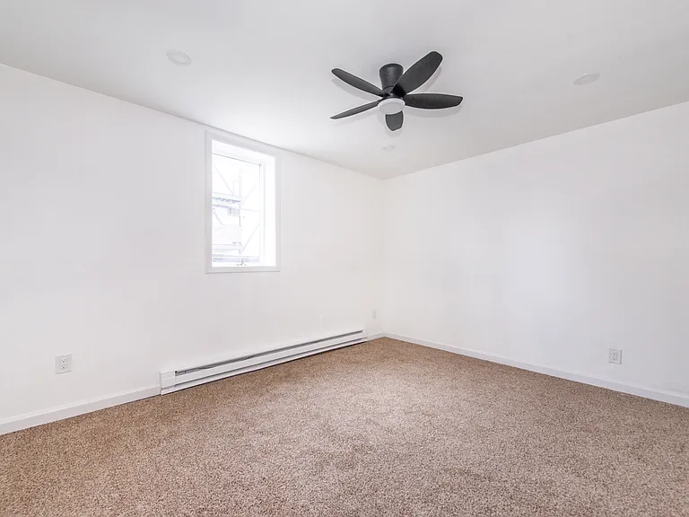 25 Henry Pl #7 — Photo 7