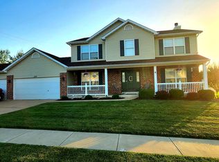 1201 Grand Canyon Dr, Wentzville, MO