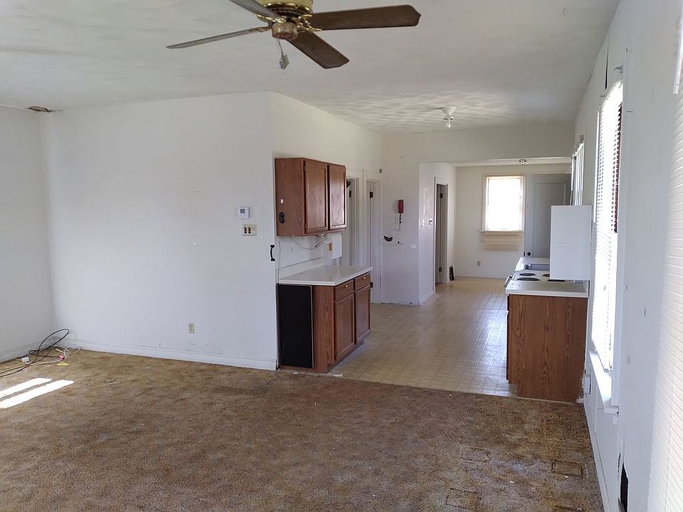2nd image of 6859 Christopher Dr