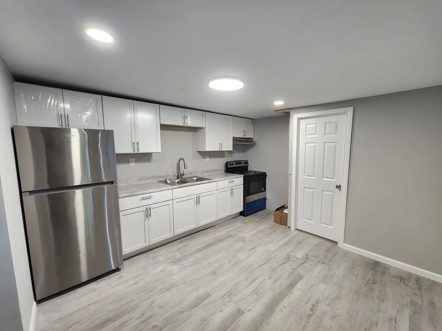 3 bed, 1.5 bath, 1100 sqft, $1,600 — Photo 3