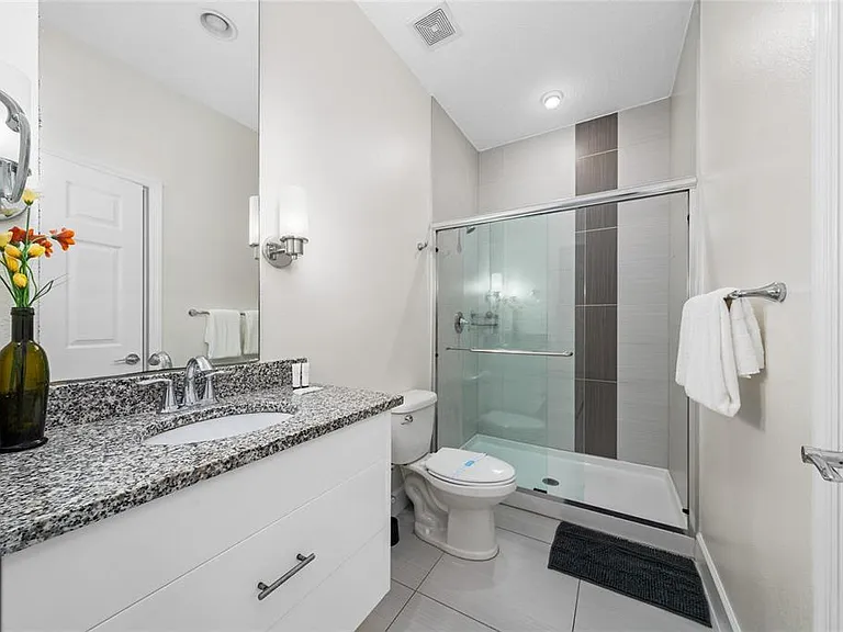 17417 Placidity Ave — Photo 10