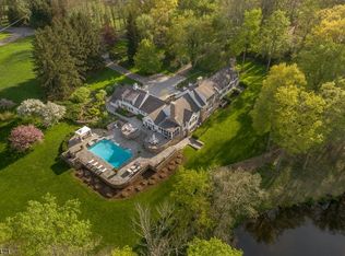 90 Spring Hollow Rd, Far Hills, NJ 07931