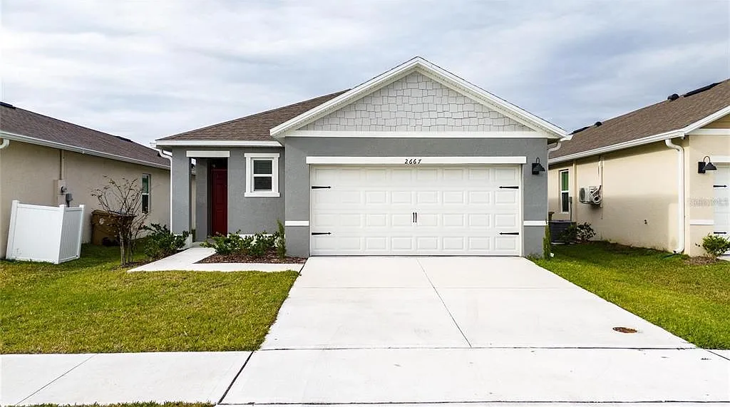3 bed, 2.0 bath, 1501 sqft, $2,100 — Photo 1