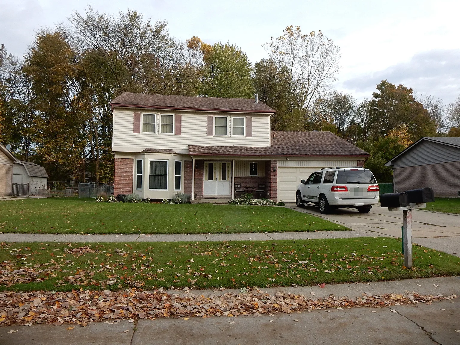 34335 Lakewood Dr photo 1
