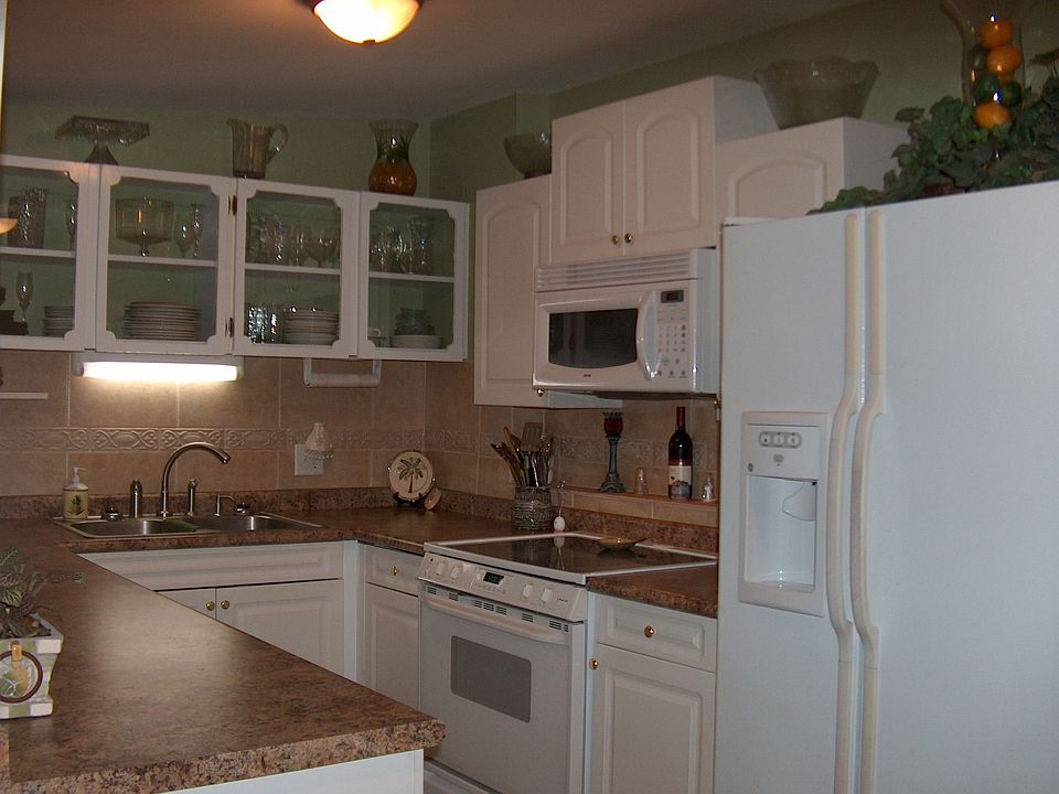2nd image of 1803 Clay Ave