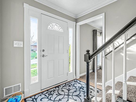 4th image of 4220 Telovi Ct