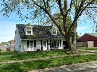 2302 #E, Urbana, IL