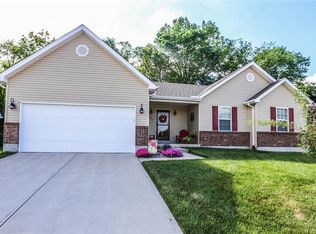 7061 Brooks Farm Dr, House Springs, MO 63051