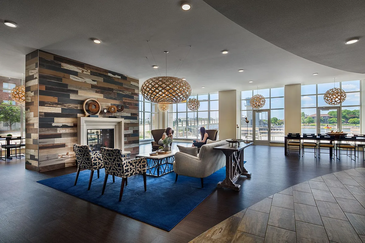 Building Photo - Metreau Apartments