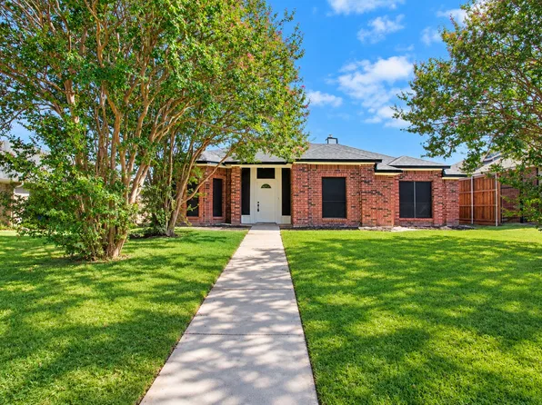 1812 Seminole Trl, Mesquite, TX 75149