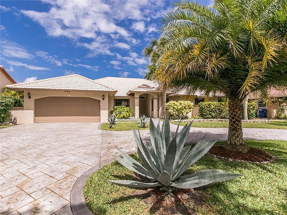 1st image of 8627 NW 50th Dr