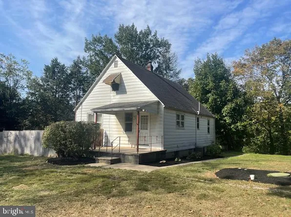 2999 Bernville Rd, Leesport, PA 19533