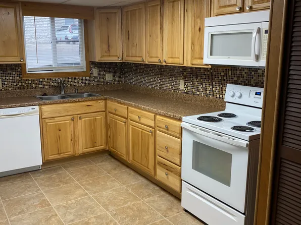 961 Northwestern Ave, Morgantown, WV 26505