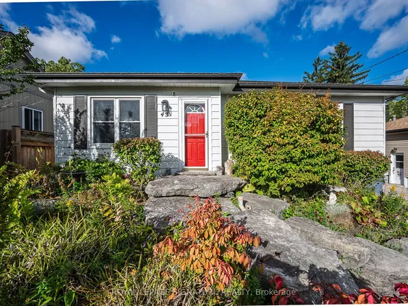 43 Lake Ave N, Hamilton, ON L8E 1L2
