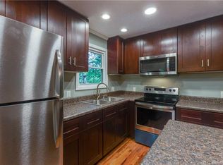 154 Lister Ln, Maggie Valley, NC 28751