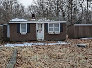 119 E Killingly Rd, Foster, RI 02825