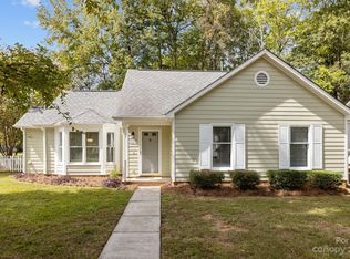 6401 Calliope Ct, Charlotte, NC 28227