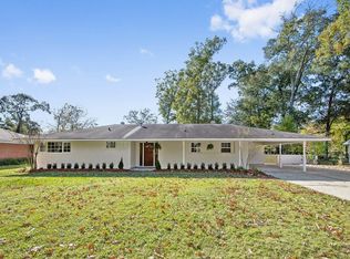 9336 S Riveroaks Dr, Baton Rouge, LA 70815