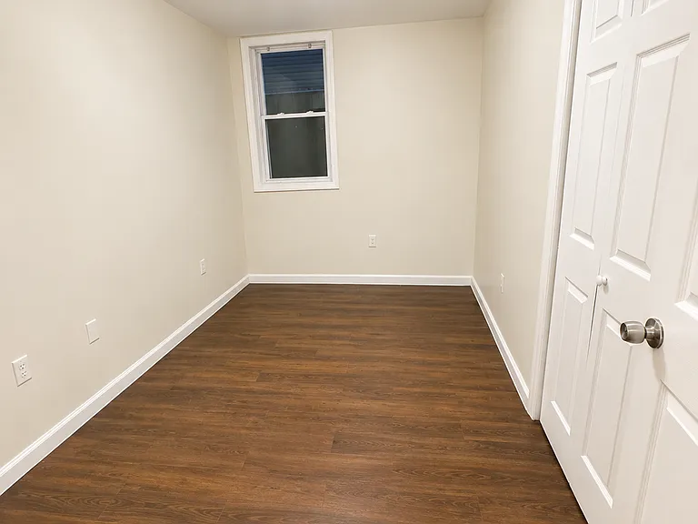 137 Godwin Ave #1 — photo 4 of 9