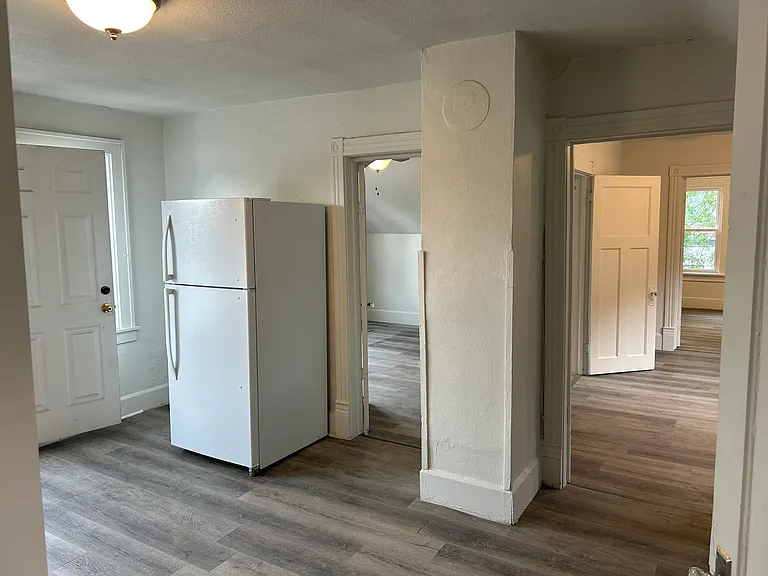 3703 E Barnard Ave #A — Photo 3