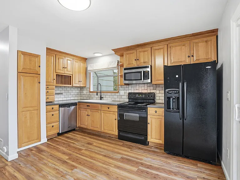 5711 W 76th Ave — Photo 13