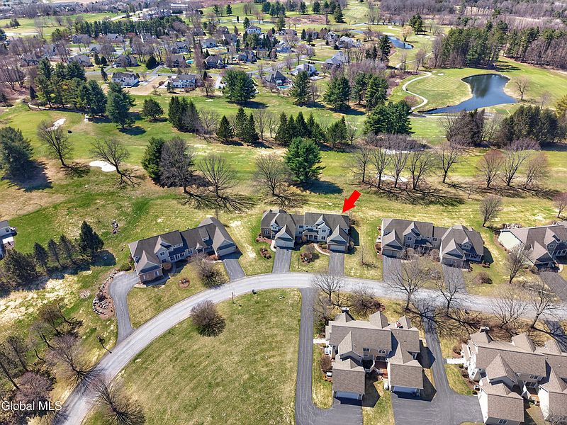 4th image of 15 Overlook Drive