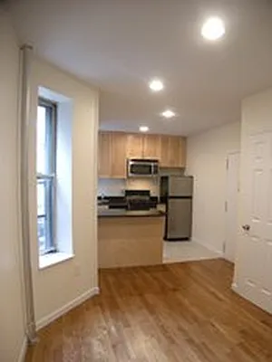 Rented by Vickers Realty | media 5