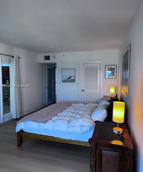 2301 Collins Ave #1425 — Photo 14