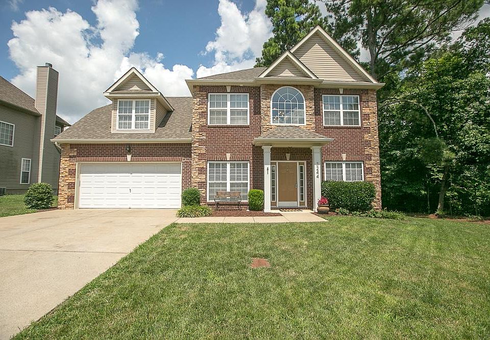 1st image of 3244 Grace Crest Pt