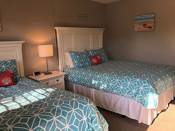 5th image of 979 E Gulf Dr #D451
