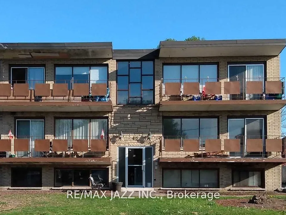 43 Wayne Ave #2