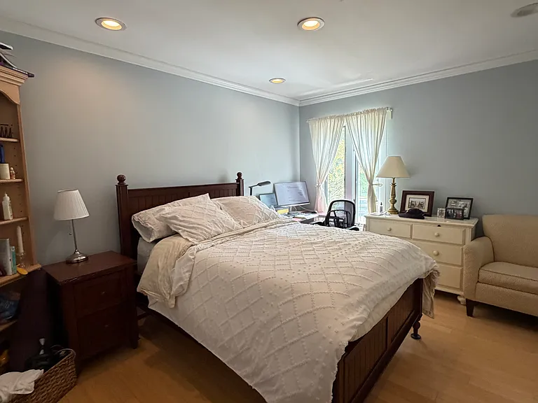 Birchwood Park Dr — Photo 13