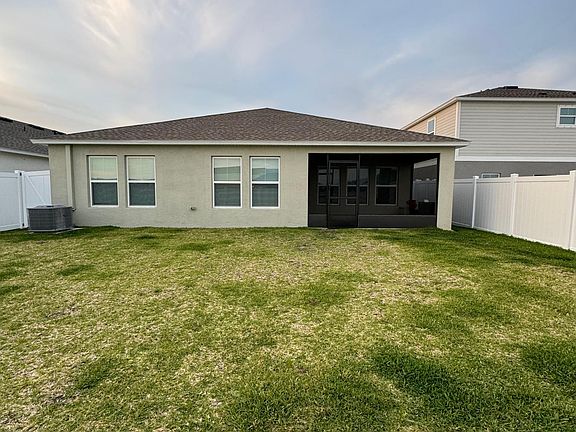 4th image of 12755 Tannencrest Dr