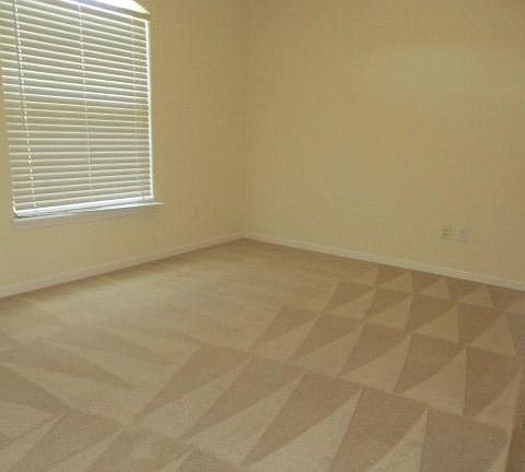 3rd image of 6542 Silk Leaf Ln