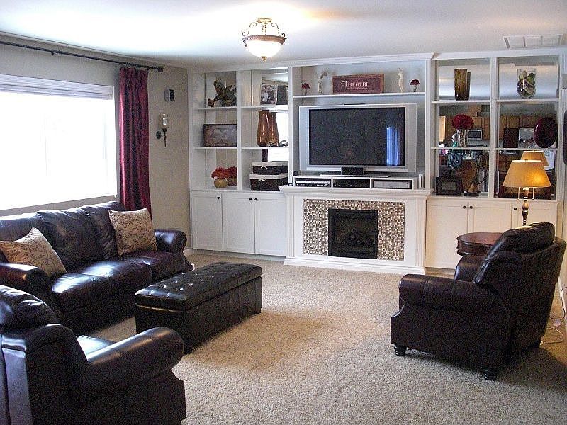 Family room with built-ins