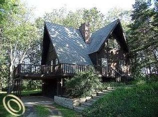 7593 Kice, Pinckney, MI 48169