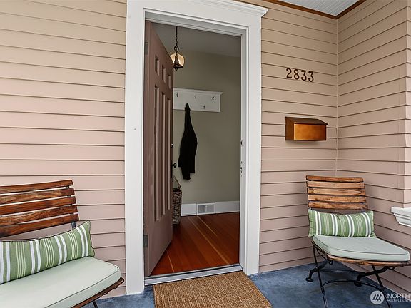 3rd image of 2833 NW 69th Street