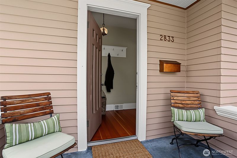 3rd image of 2833 NW 69th Street