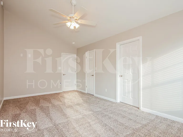 3113 Strong Box Ln — Photo 12