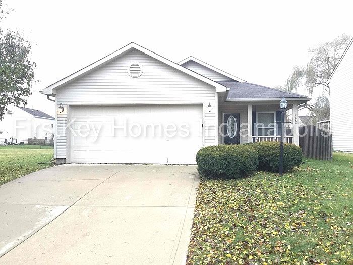 1st image of 1660 Blue Lake Dr