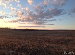 501 W C St, Delavan, IL 61734