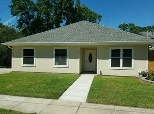 10613 Carthage St, River Ridge, LA 70123
