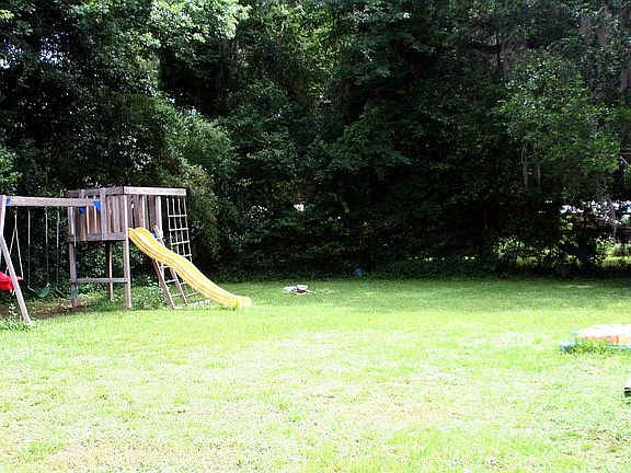 2nd image of 2034 Faulk Dr