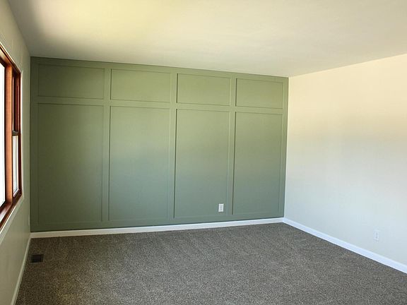 5th image of 4246 Warren St