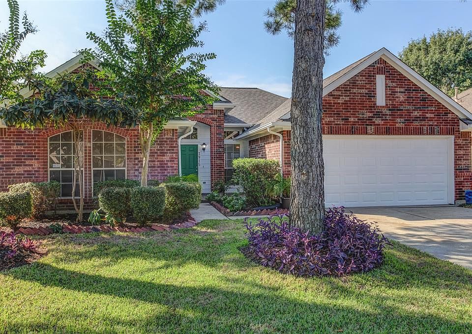 1st image of 3915 Nelva Park Dr