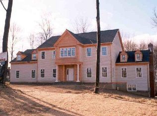 67 Charter Ridge Rd, Newtown, CT 06482