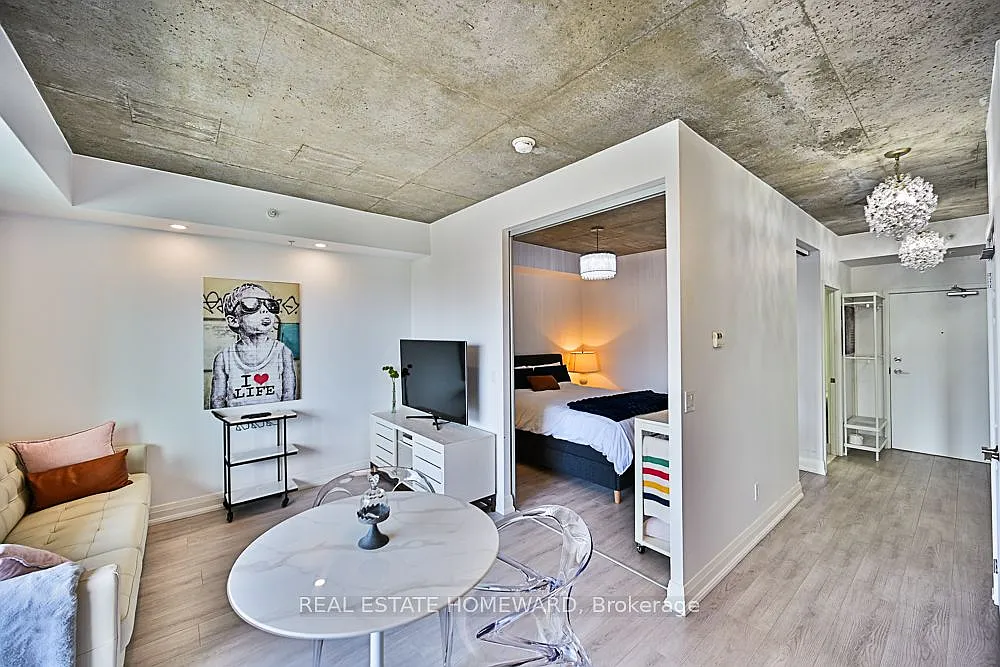 1 bed, $3,000 — Photo 2