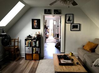 1300 W Addison St #3, Chicago, IL 60613