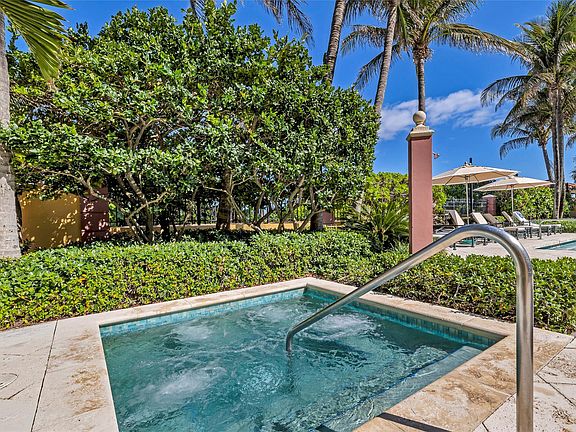 4th image of 2110 N Ocean Boulevard #22a