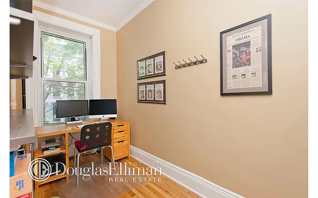 Sold by Douglas Elliman | media 17